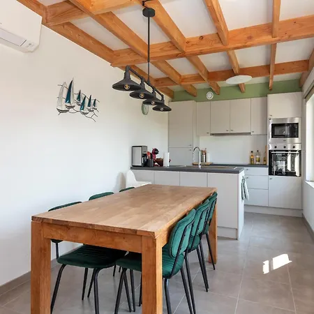 Сasa de vacaciones In With Private Garden, Cleaning Included Koksijde