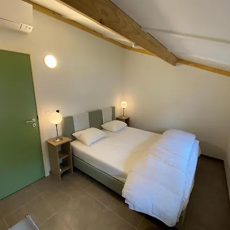 Charming In A Quiet Location, Cleaning Included Holiday home *