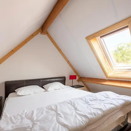 Charming In A Quiet Location, Cleaning Included