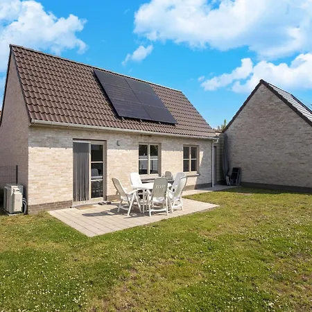 Charming In A Quiet Location, Cleaning Included Holiday home *